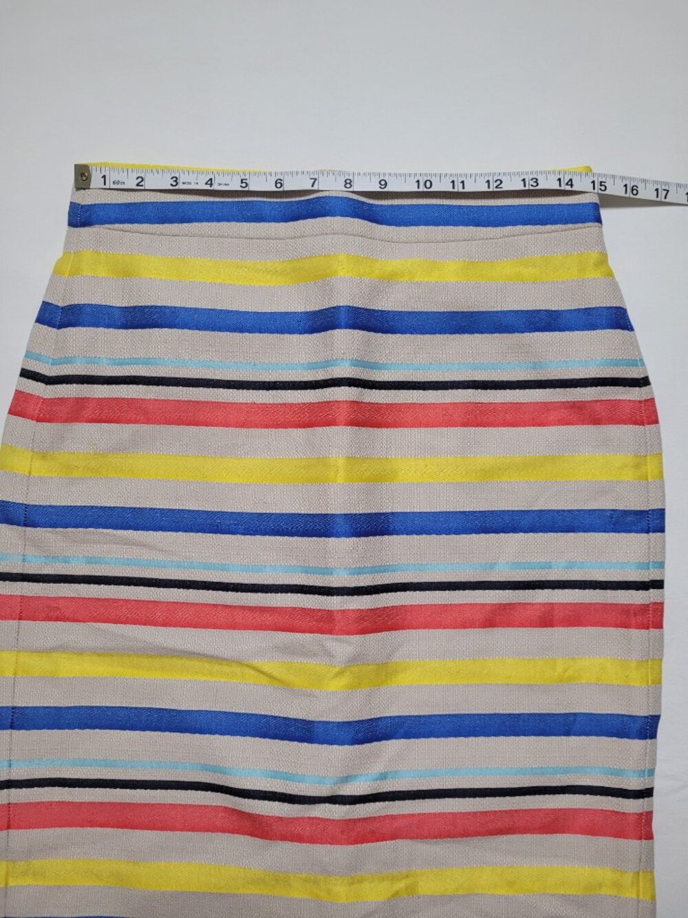 J. Crew Striped Jacquard Knee Length Pencil Skirt Frayed Hem Size 6 Preppy - Picture 6 of 12